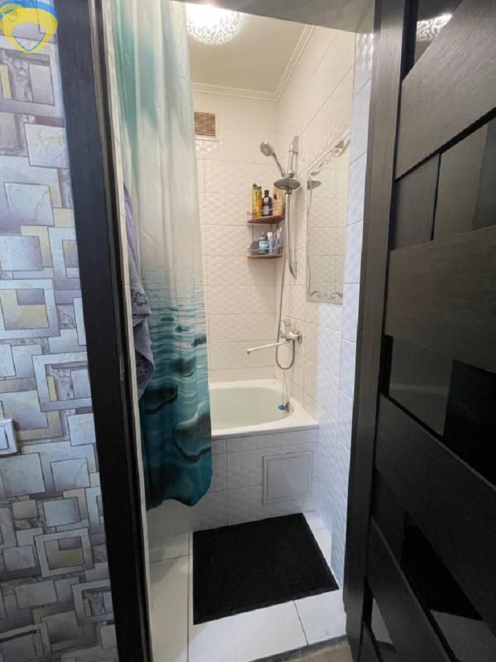 продажа двухкомнатной квартиры номер A-173866 в Приморском районе, фото номер 12